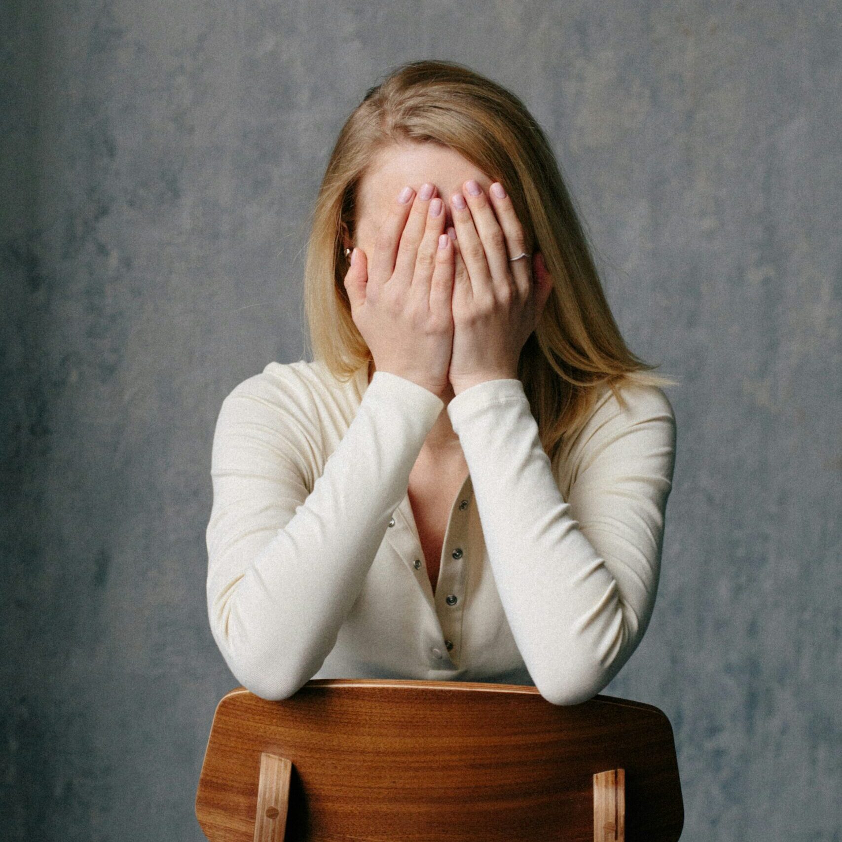 klara-kulikova-J_lHZGBwyiY-unsplash